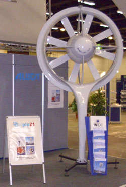 Kleinwindkraftanlage im Ausstellungsbereich