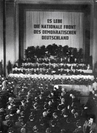 Konstituierende Sitzung der Provisorischen Volkskammer der DDR am 7. Oktober 1949 