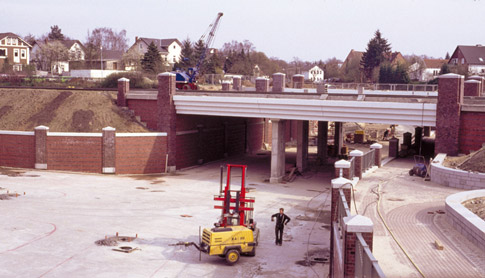 Bau der Eisenbahnuntertunnelung in Ahrensburg 1990