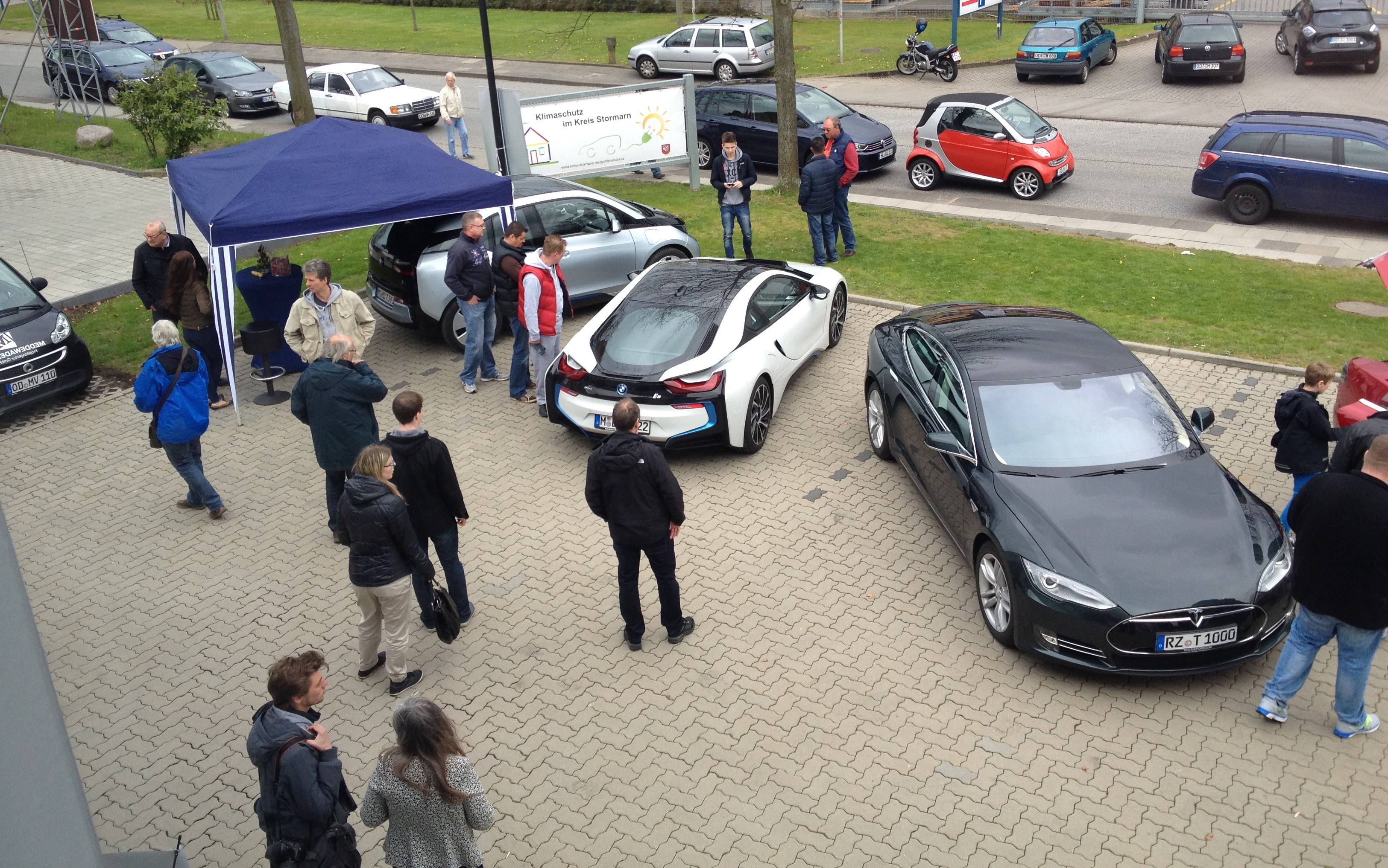 Elektroautos am Familien-Energietag in Bad Oldesloe